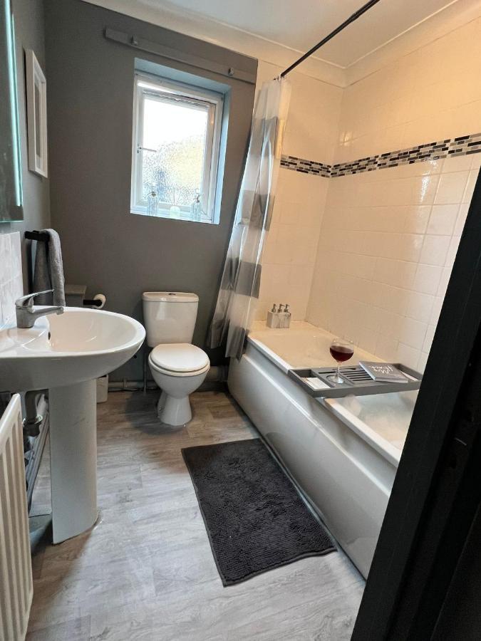Lovely, Two Bedroom Apartment Central Location Londres Exterior foto